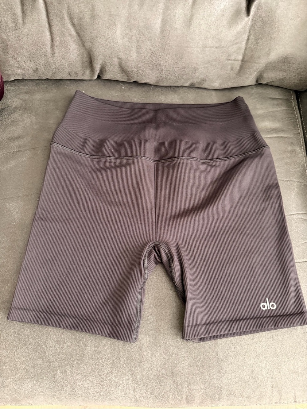 ALO Yoga Ribbed High-Waist Bike Shorts in black
